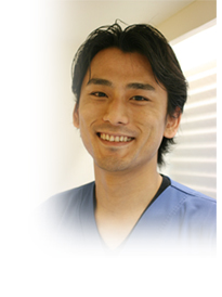院長の曽我 達彦